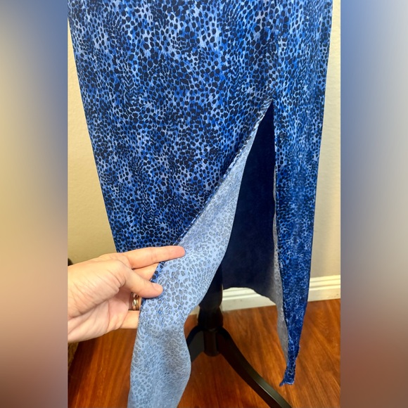 & OTHER STORIES Paris Atelier Blue Leopard Print Midi Skirt - Picture 6 of 9